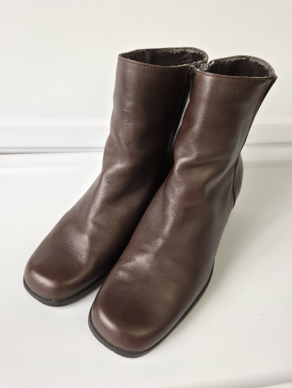St John's Bay 90s/Y2K Brown Genuine Leather Heeled Ankle Boots Size 8